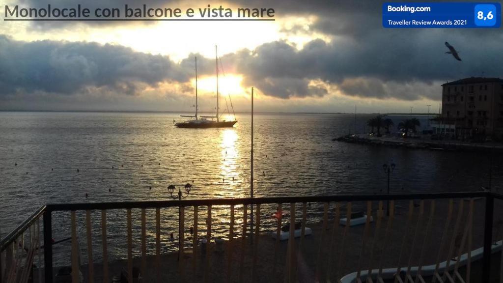 Ampio Monolocale Con Balcone Fronte Mare Βίλα Porto Santo Stefano  Εξωτερικό φωτογραφία